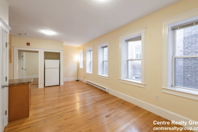 Living - Spacious, 4 bedroom apartment