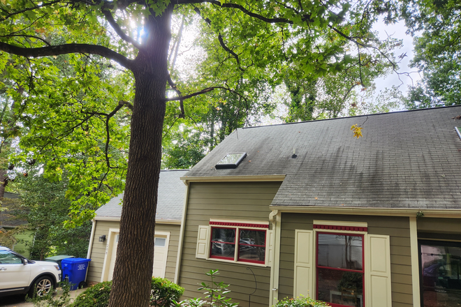 one car garage - Single family house with garage, fully furnished, all utilities included, close to UNC & Duke