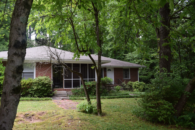 Outside Street View - Excellent Location! City of Decatur-2 Bedroom Duplex-Near Emory, VA & CDC - Hidden Cove Hideaway C