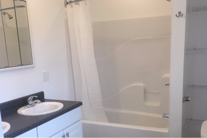 Bathroom - Duplex house