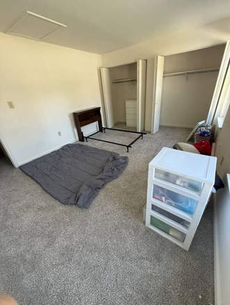 Bedroom closets - Exton Crossing