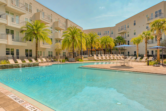 Pool Area - Alsander GNV