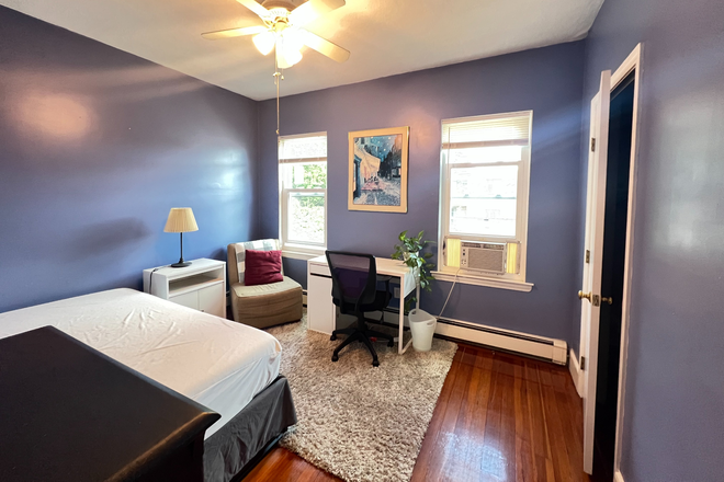 bedroom - Walk to BC : FURNISHED ROOM,  Includes everything