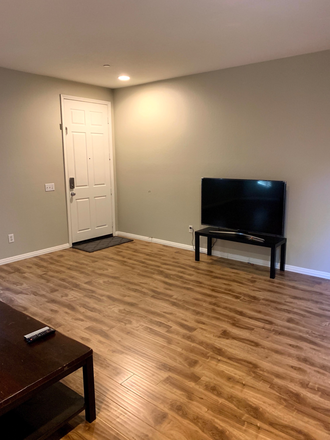 living room - 5b3b $4000/month House