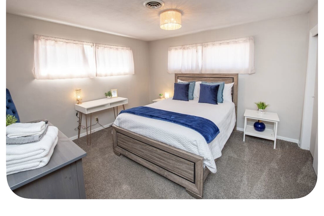 Room 2 - Beautiful Home Near Purdue University!