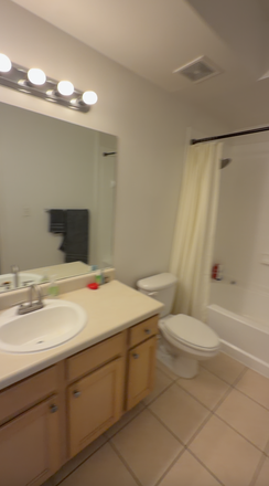 BATHROOM - Apartment 632