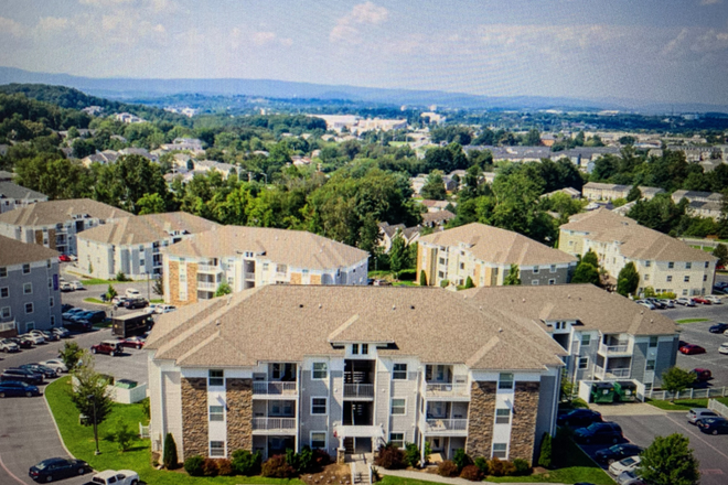 Overhead View - Campus View Apartments Overlooking the Pool and JMU