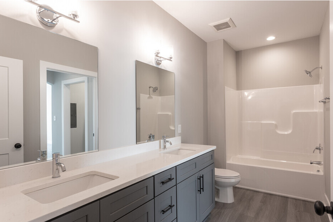 The Vine - The Vine Apartments