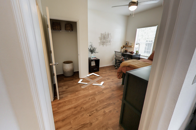 Closet - University Club Apartments