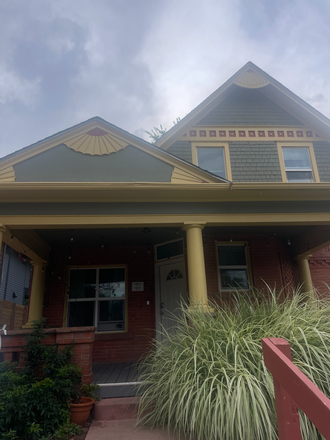 Outside street view of the front of the house - Single Room for Rent on the Hill House