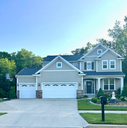 exterior - Single family residence close to Campus