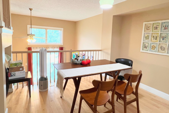dining area - 2BR thome-W Shrewsbury Place-Princeton
