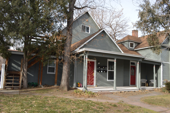 1431 18th - 1431 18th St. (2BR/1BA) Apartments