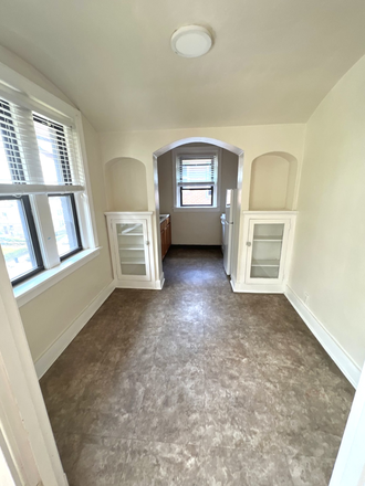 Dining Room - Phillips Avenue Apartments