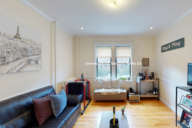 1 - Allston No Broker or application Fees 1 and 4 bedroom units for 9/1 walk to Green Line! Condo