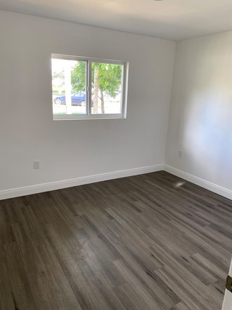 Bedroom #1 - University house