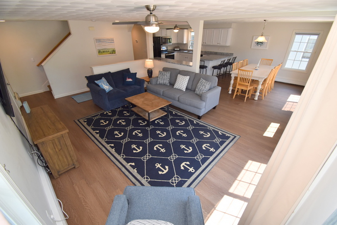 Living Room - 3 Oswego Trail - Bonnet Shores House
