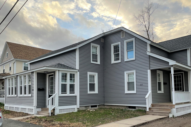 Exterior - 123 Williams Street Apartments