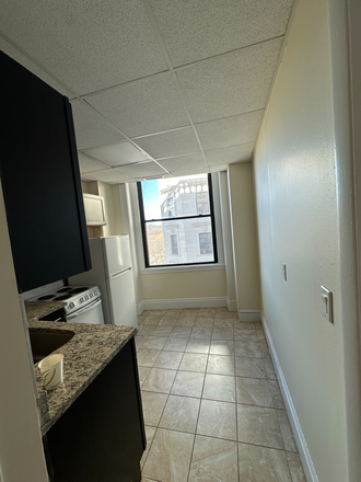 Kitchen 1 - 62 on the Park Apartments