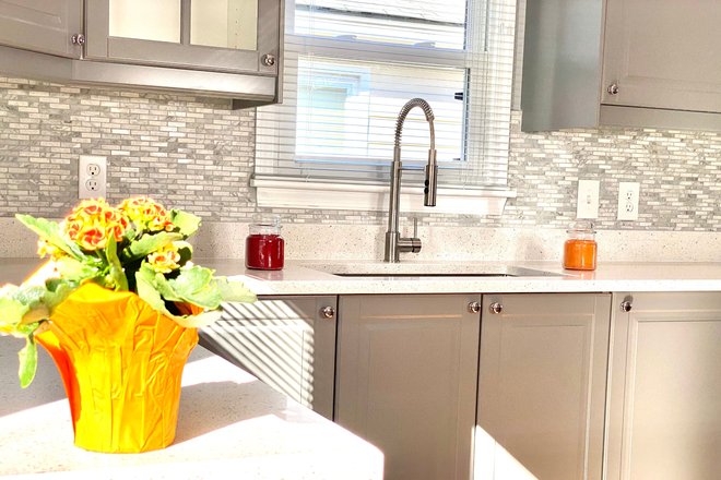 Loads of natural light! - STUNNING RENOVATION - 5 BIG BEDROOMS, EACH WITH LUXURY MASTER BATH! HUGE CUSTOM KITCHEN! AUG. 2026! House