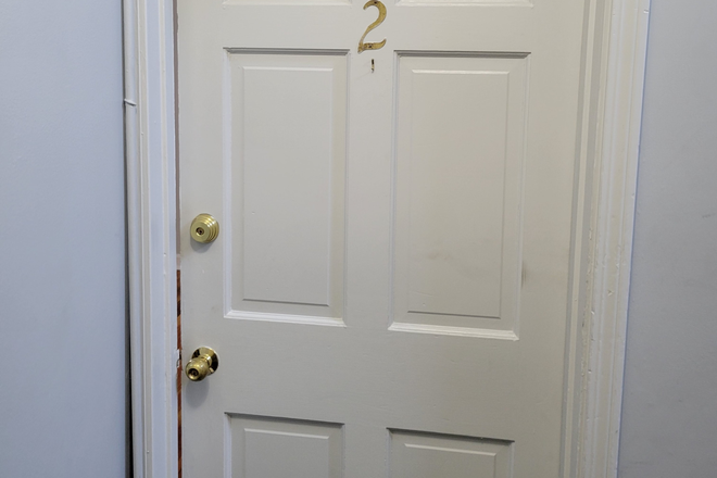 Front Door - 2 BEDOROOM CONDO CLOSE PROXIMITY TO HARVARD SQUARE AND HBS