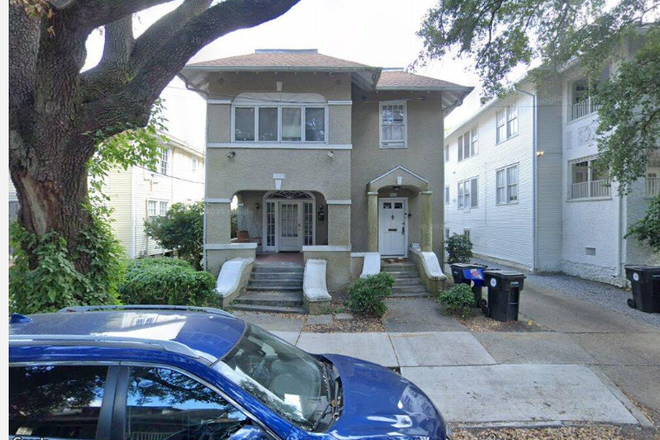 Private room sublet in beautiful campus close home - Private room sublet, newly renovated and close to campus