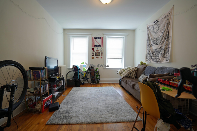 1 - SEPT 2025: Packards Corner, Studio & 2 Bed, Heat & H/W Inc, Gym, Laundry