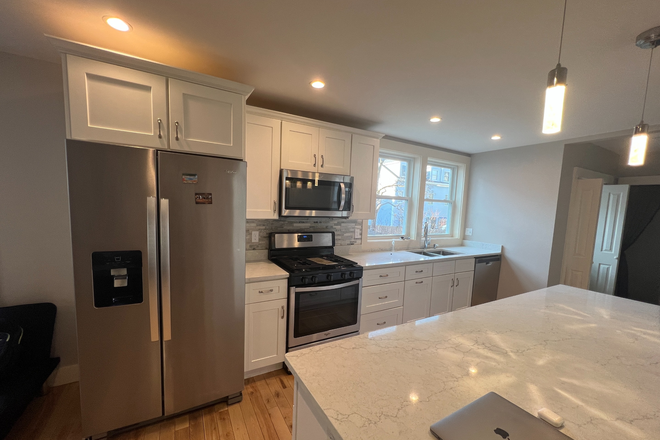 - - Renovated Spacious 4BR/2.5BA - Available 09/01