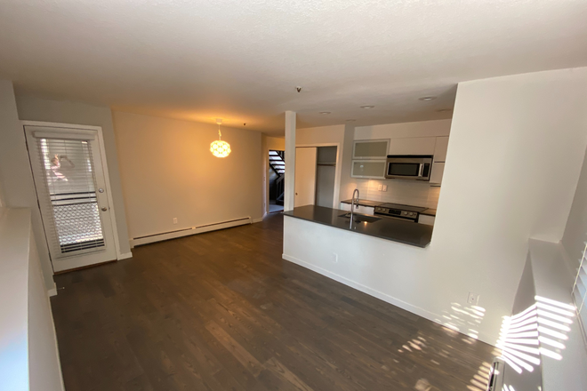 3 - August Preleasing: 1725 18th St #1 Apartments