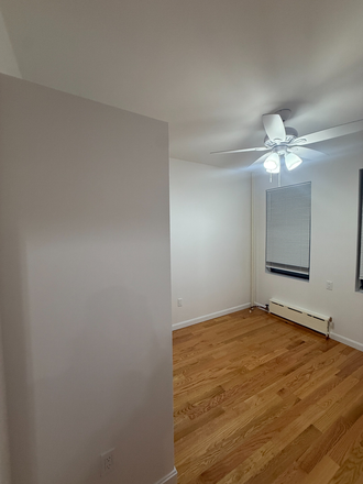 . - Newly renovated 2-bed on Westland Ave. Available NOW or 1/1/26. Contact 617.512.5822 Apartments