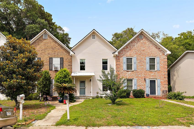 Front - 1082 South Shadow Drive