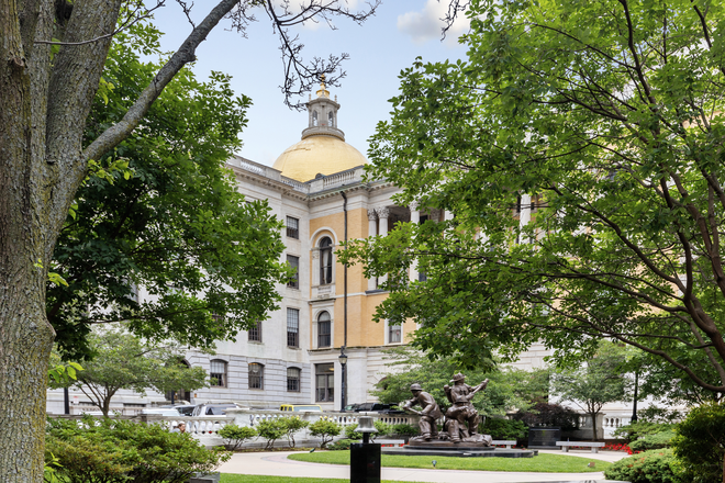 outside - no broker fee, renovated, all utilities included, across from MGH, walk to Suffolk Apartments