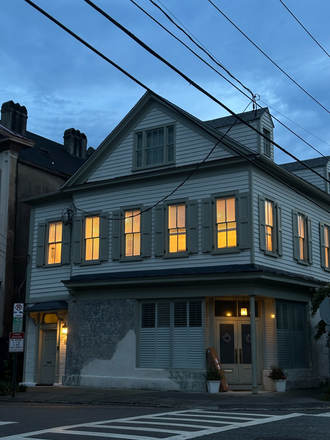 Exterior - Queen Street Lease House