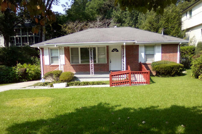 Front of House - Great Brookhaven Neighborhood, Updated, Yard Service Included House