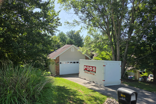 Front Exterior, apologies, ,moving pod in the way - Great location and neighborhood; can walk everywhere