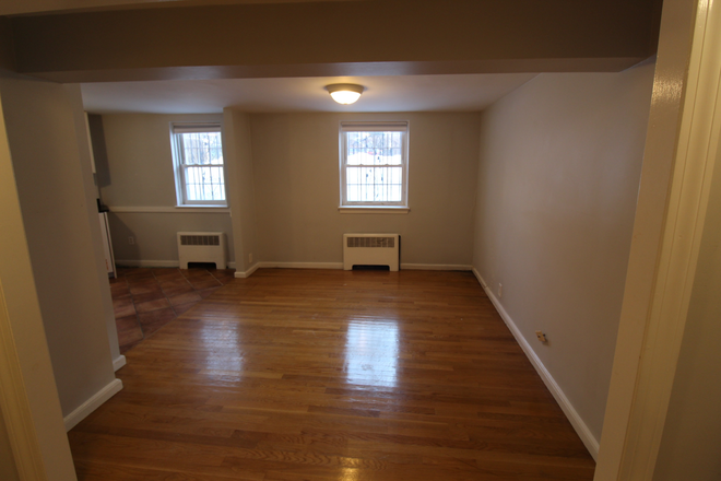 2 - Cozy 2 bed near Harvard Radcliffe Quad Condo