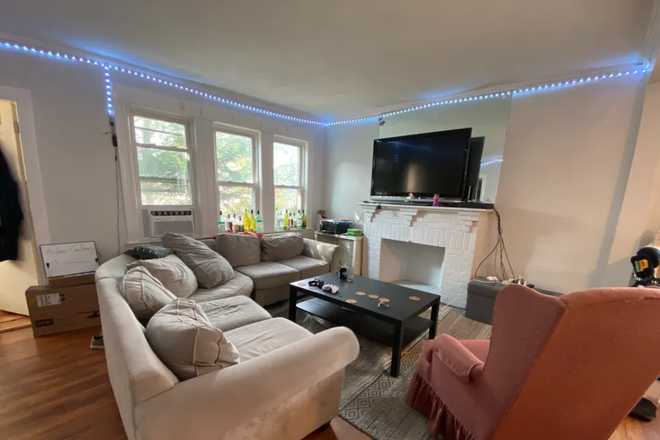 Call NOW for showings! 617-236-8600 - FOSTER ST - 2 LVL TOP FLR 5BR AVAIL *9/1/2027* W/ YRD, EIK, IN UNIT LNDRY, GRG PRKNG, 2 BATH, DW Apartments