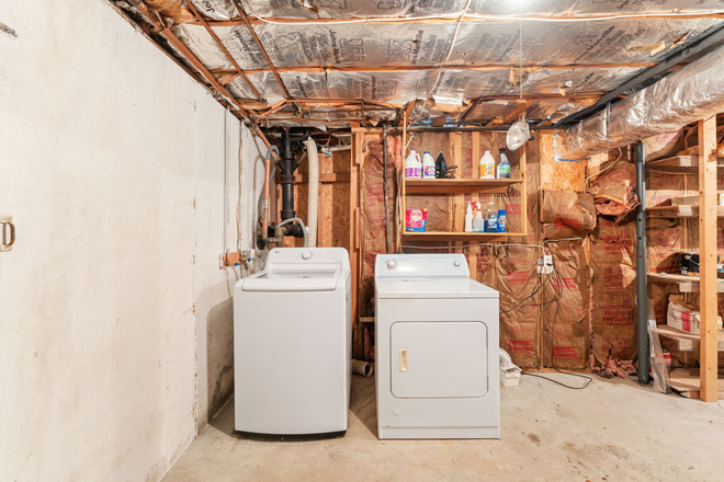 WASHER-DRYER - 5 BED BEACH RETREAT House