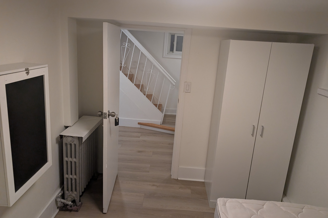 Photo - Newly renovated 2 bedroom basement apartment. Furnished for students with laundry, centrally located