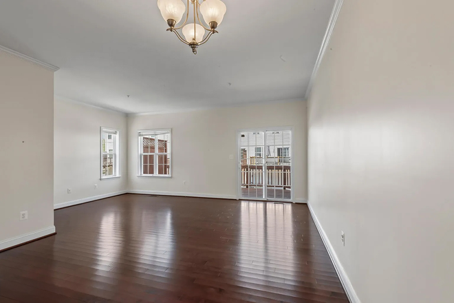 Living Room - Large Townhouse