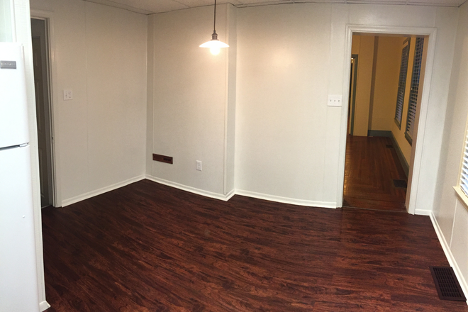 Kitchen - 333 W Barnard Street Duplex