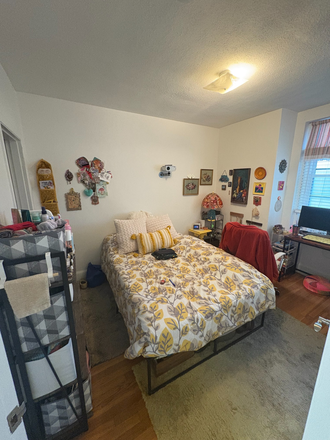 Call NOW for showings! 617-236-8550 - WESTLAND AVE - *NO FEE* LRG SPLIT 2BR FOR 3 PPL IN SYMPHONY W/ DW, H&HW INC, LNDRY NEARBY, LRG BDRMS Apartments