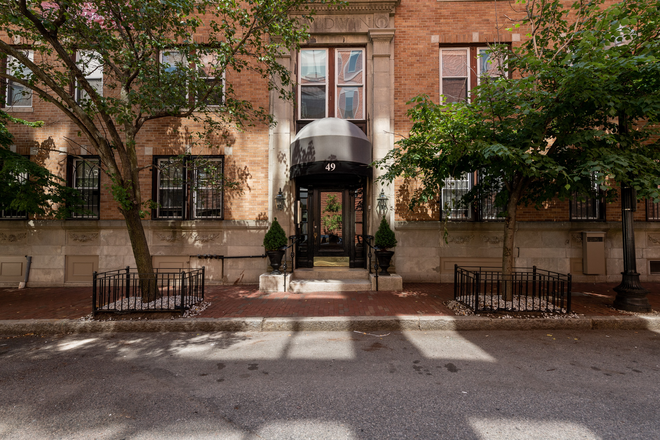 Exterior - Studio 1 Bath NO BROKERS FEE!!!!! (Mission Hill)