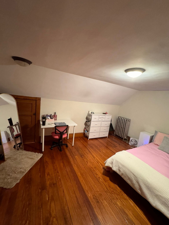 Bedroom - 4 Bedroom - Oak Square Brighton, MA Apartments