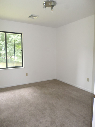  - 4 Bedroom 3 Bath House with 1 Car Garage