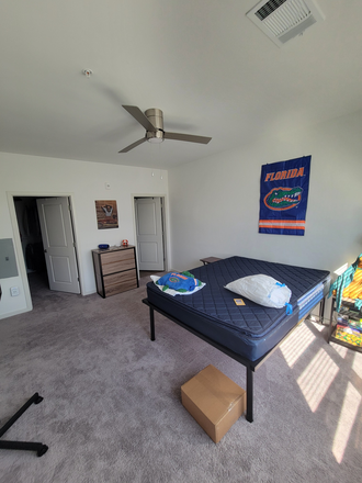 Bedroom - Rise 34 Apartments