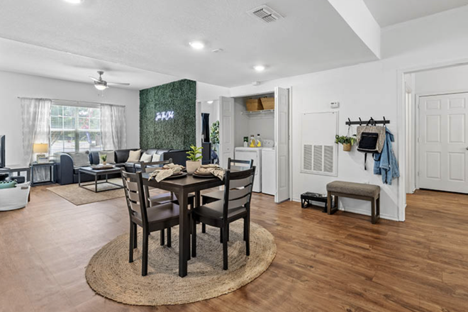 Living Room - University Club Apartments