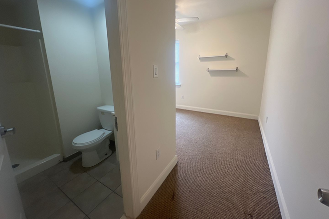 Photo - 1930 North 17th Street Apartments