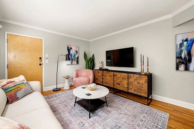 Staged or sample image of  TV console - Top floor condo steps from beltline in the heart of all things Ponce and Virginia Highlands