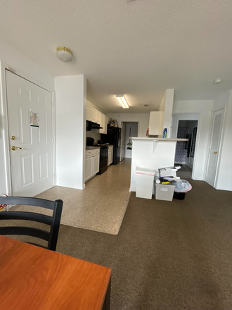 Kitchen - The Courtyards Apartments